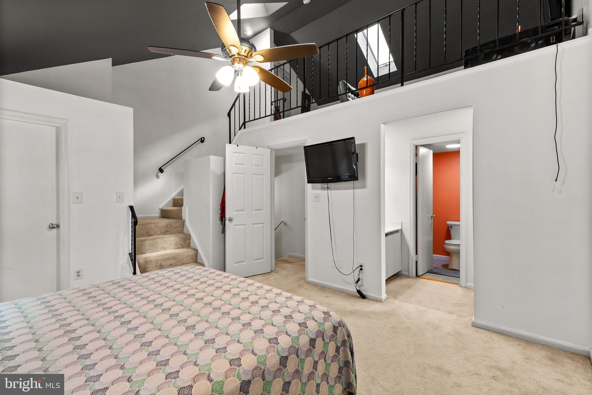 SUFFOLK PLACE - Residential