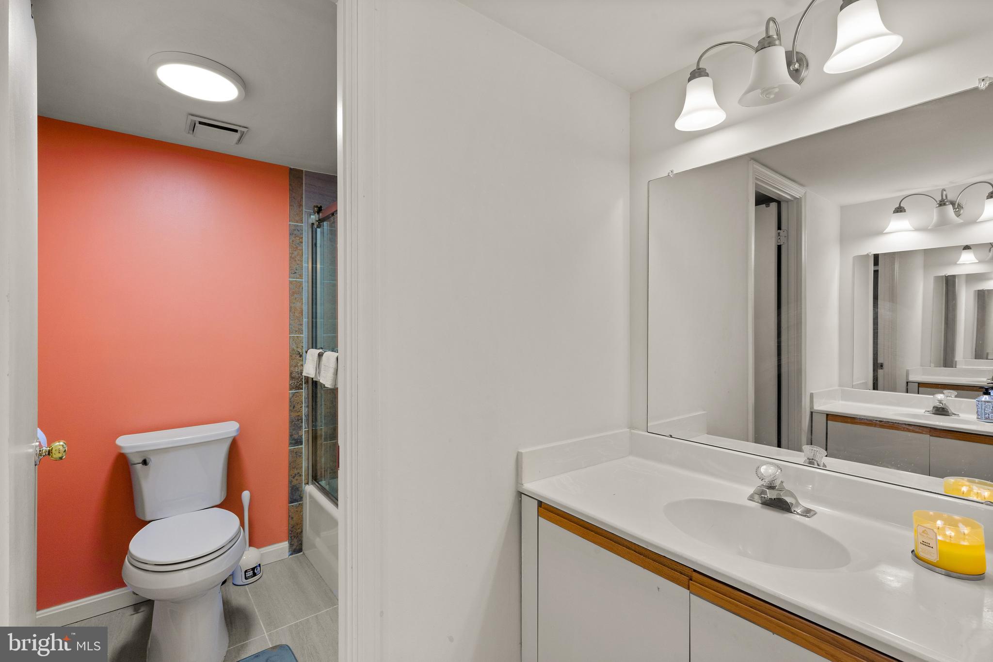 SUFFOLK PLACE - Residential