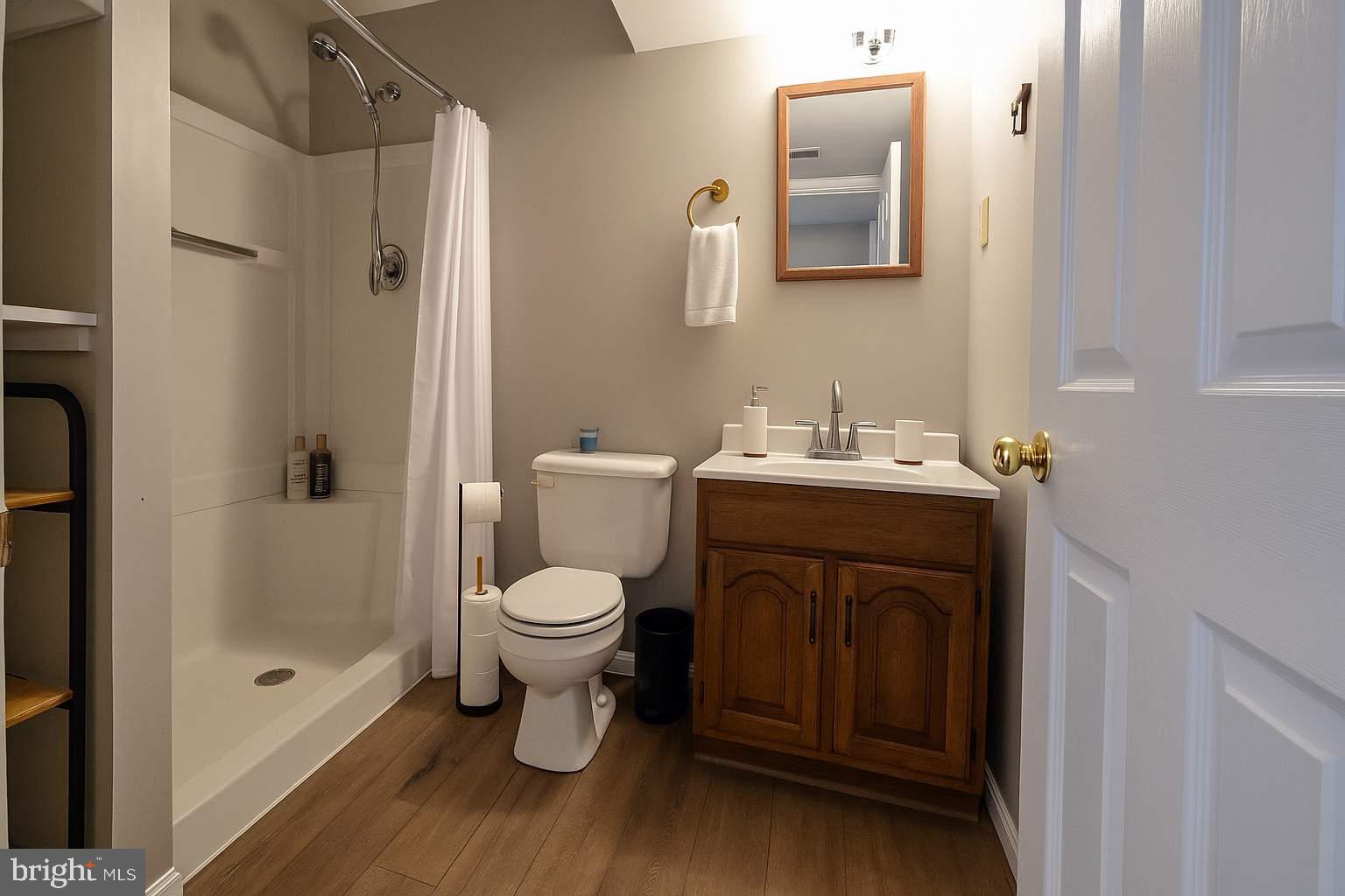 GUNNERS VIEW - Residential Lease