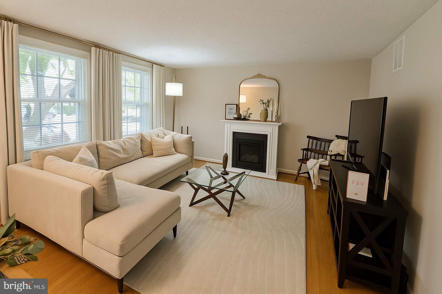 GUNNERS VIEW - Residential Lease