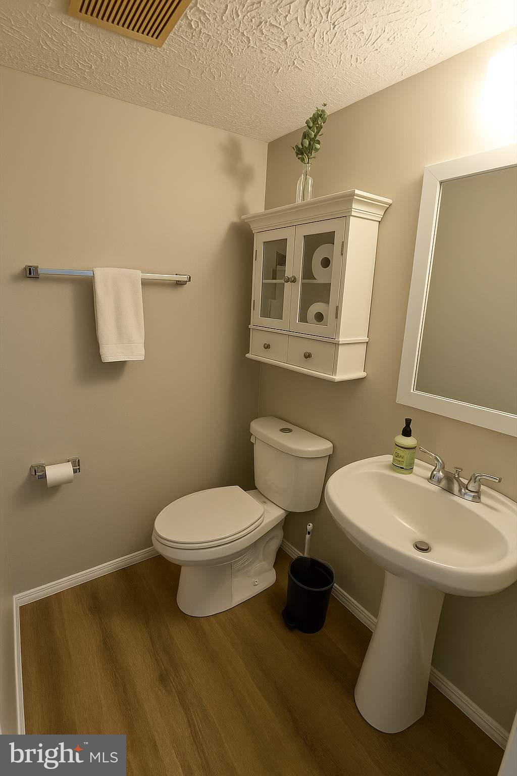 GUNNERS VIEW - Residential Lease