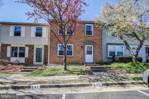 Townhouse For Rent - 6324 Lightburn Court<br/> CENTREVILLE, VA 20121