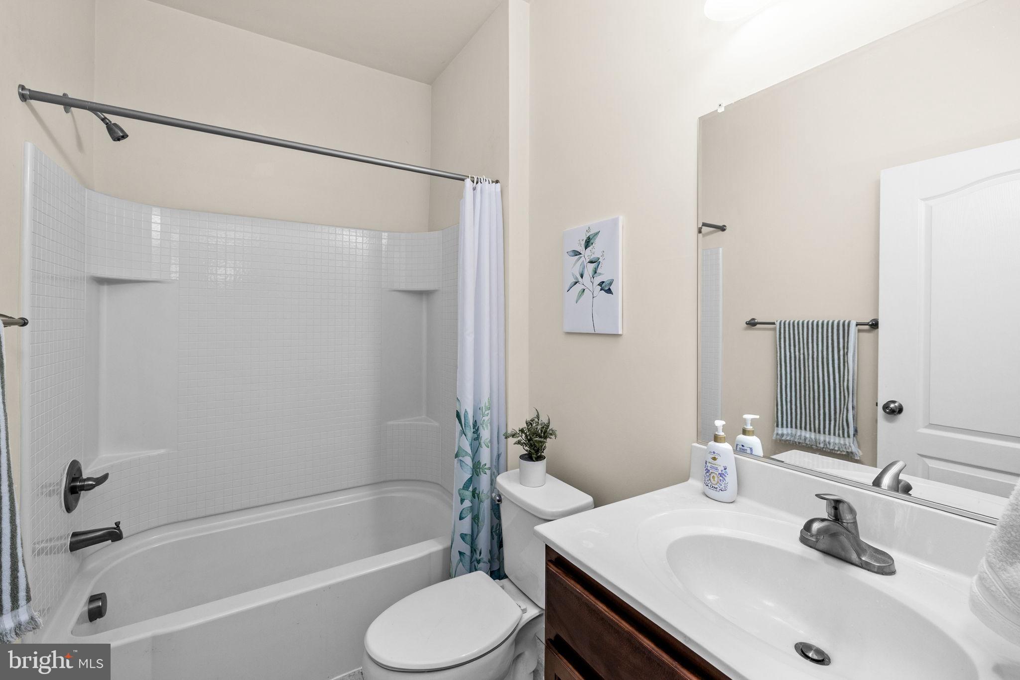 COLONIAL FORGE CONDOMINIUM - Residential