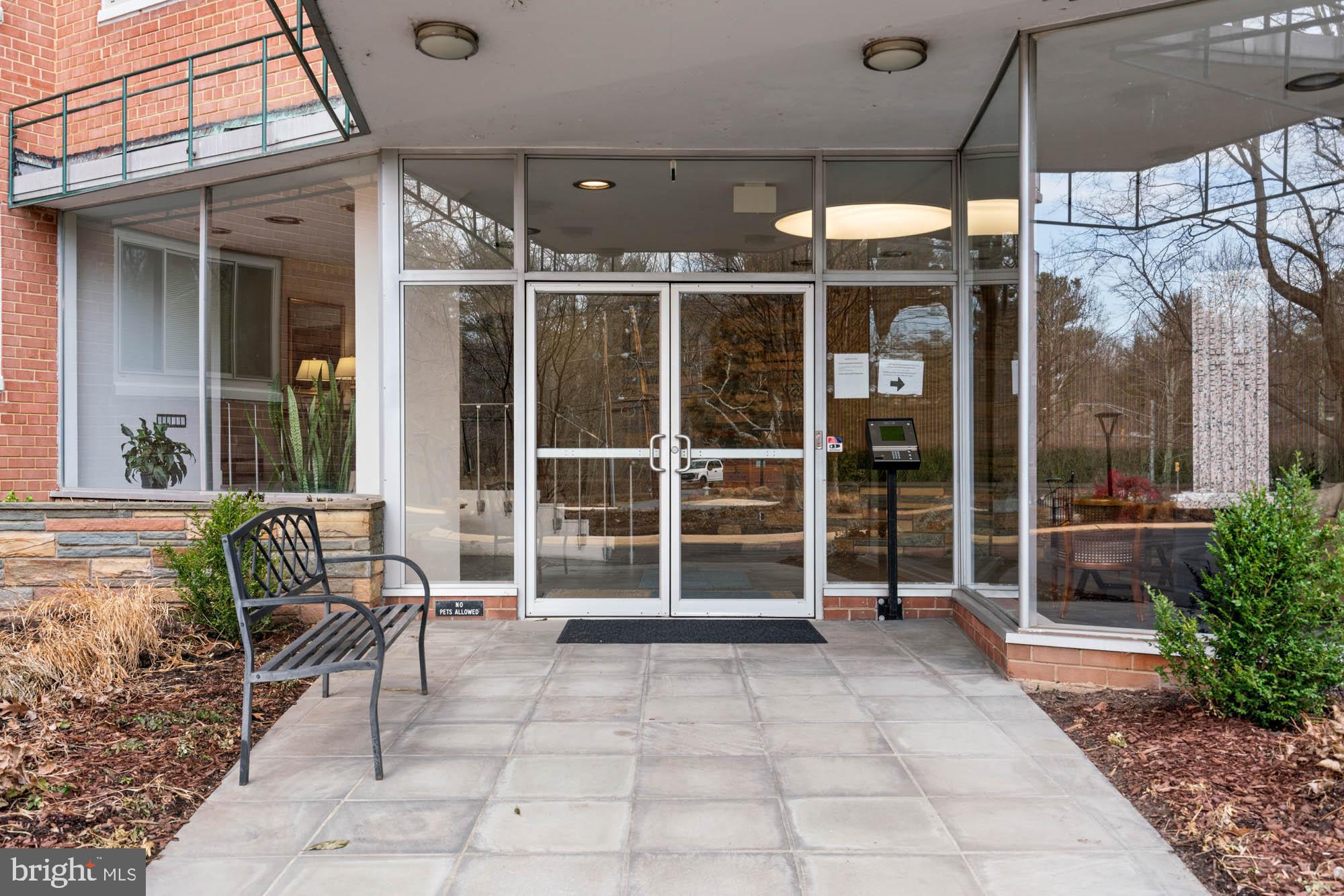 KENWOOD HOUSE - Residential