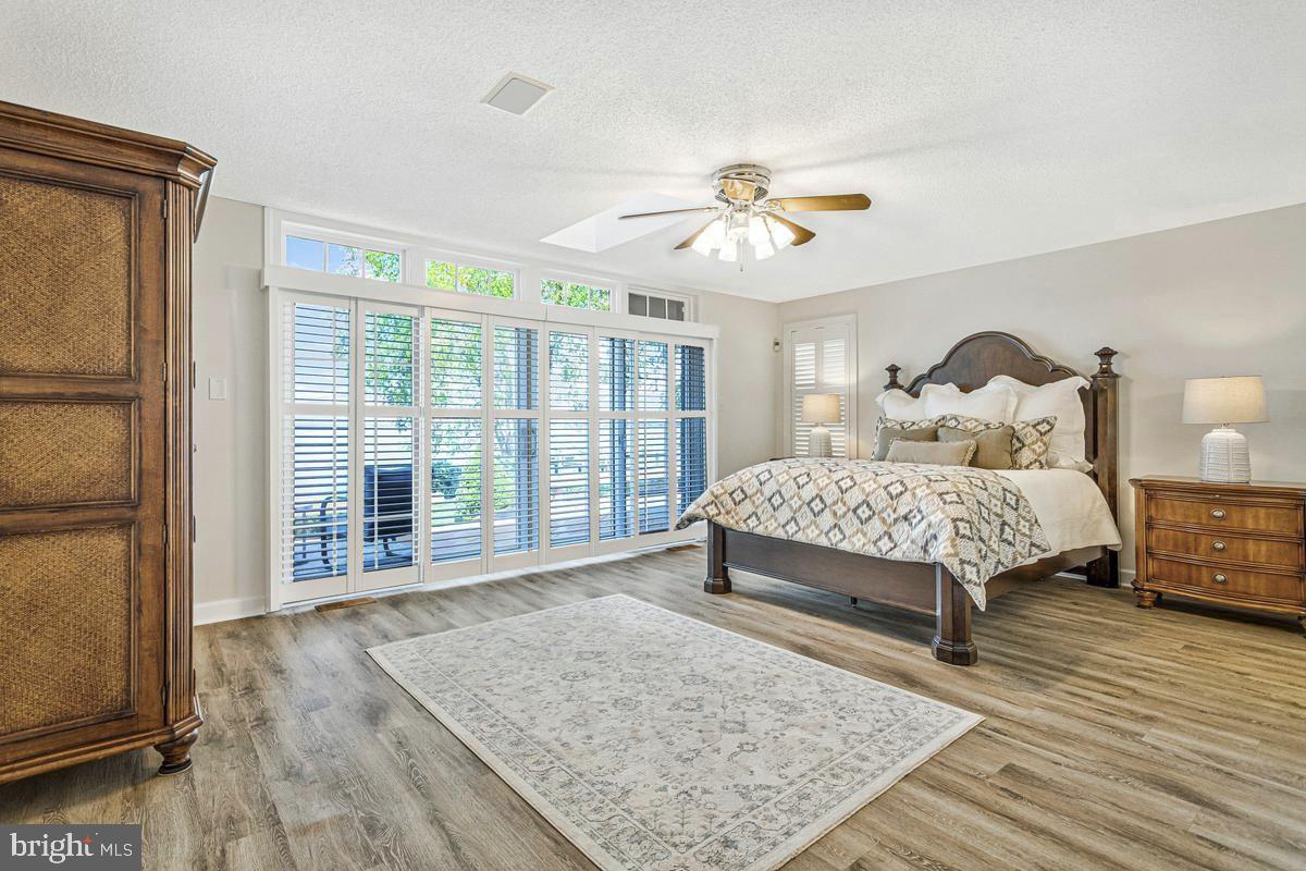 SWAN POINT SUB - Residential