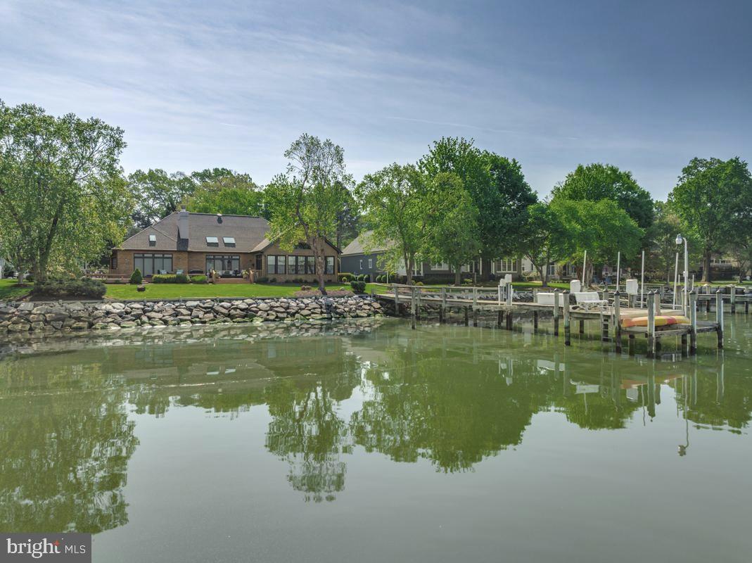 SWAN POINT SUB - Residential