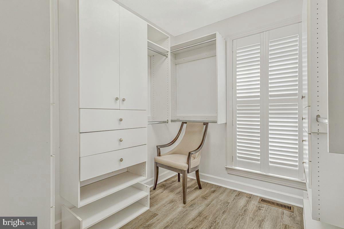 SWAN POINT SUB - Residential