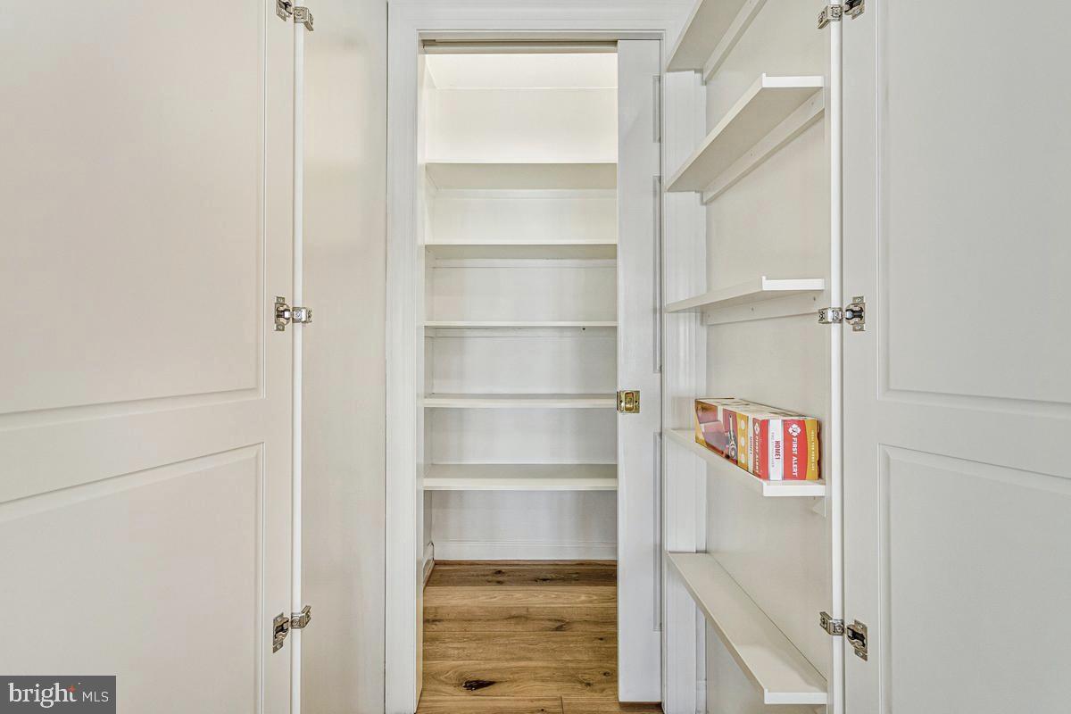 SWAN POINT SUB - Residential