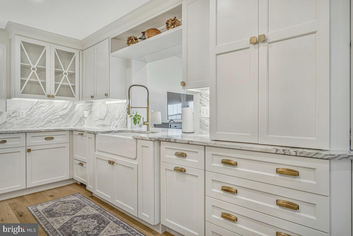 SWAN POINT SUB - Residential