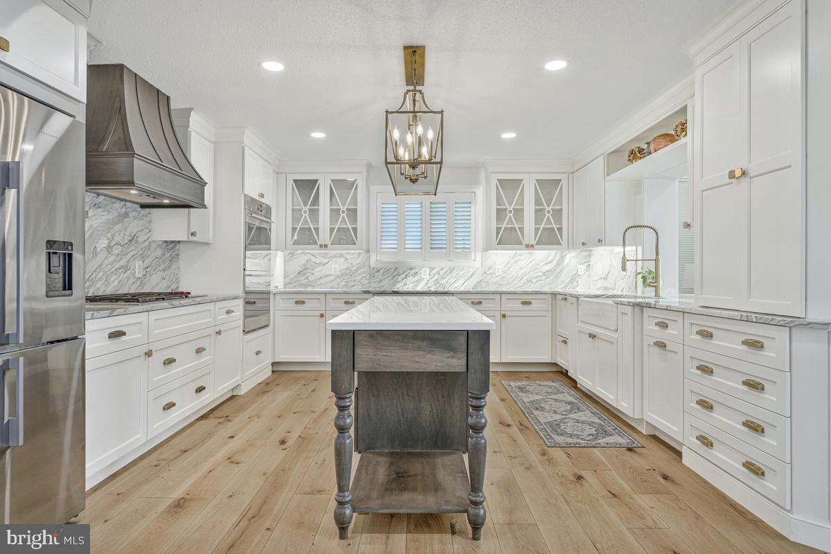 SWAN POINT SUB - Residential