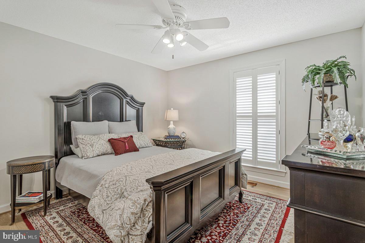 SWAN POINT SUB - Residential