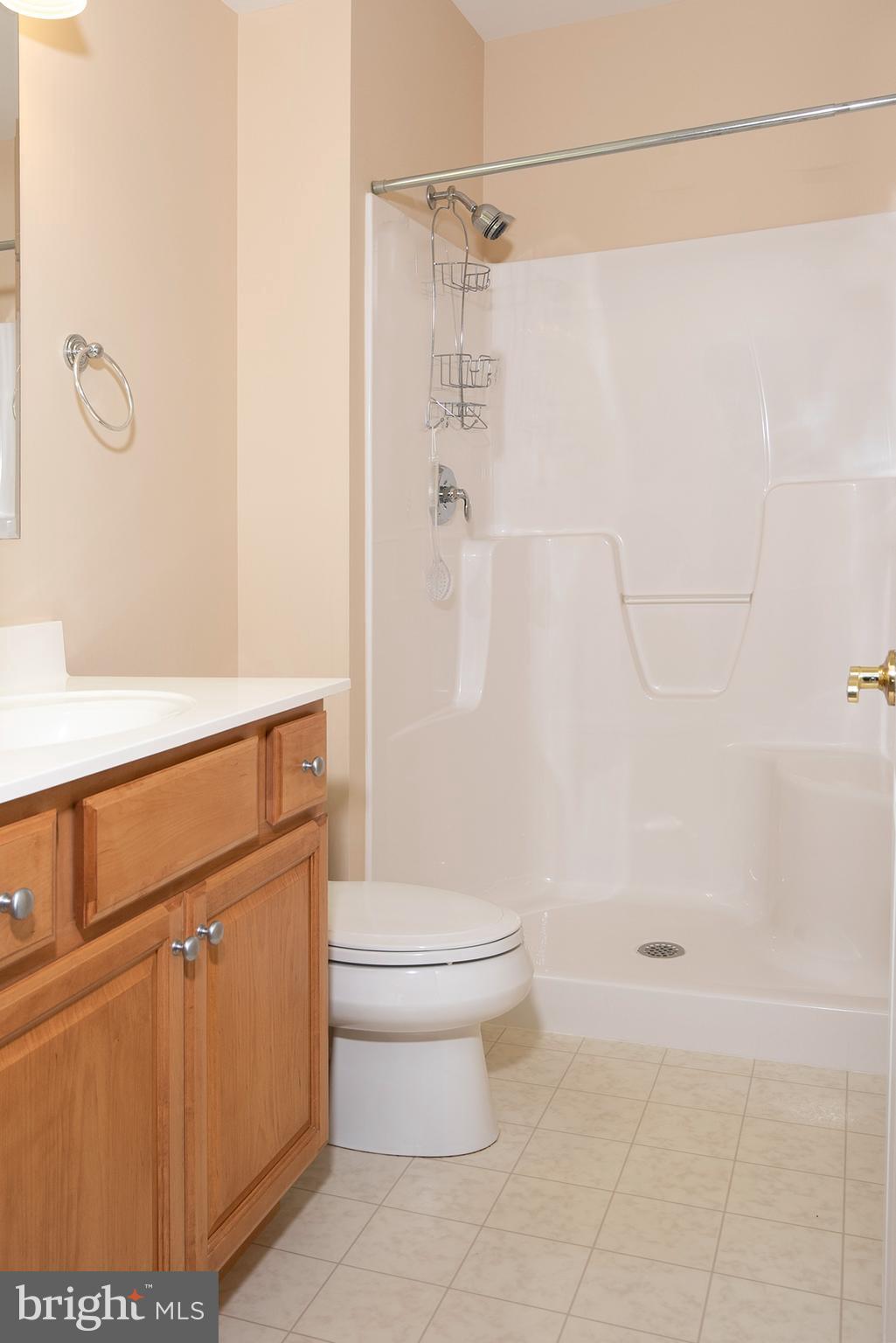 ESTATES AT AUTUMN WOODS - Residential