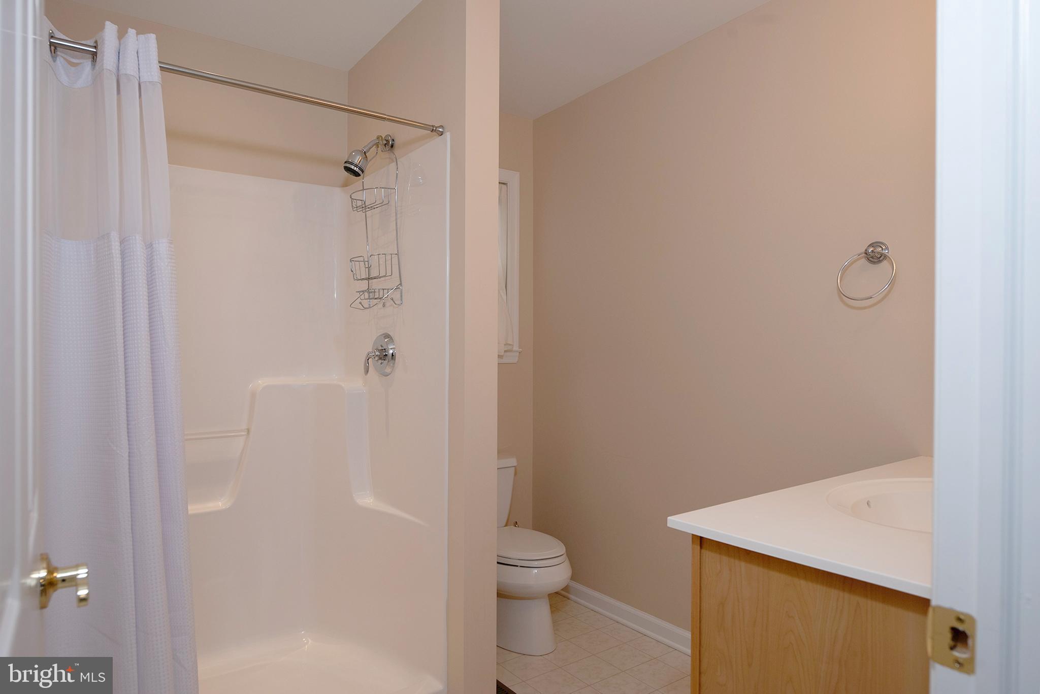 ESTATES AT AUTUMN WOODS - Residential