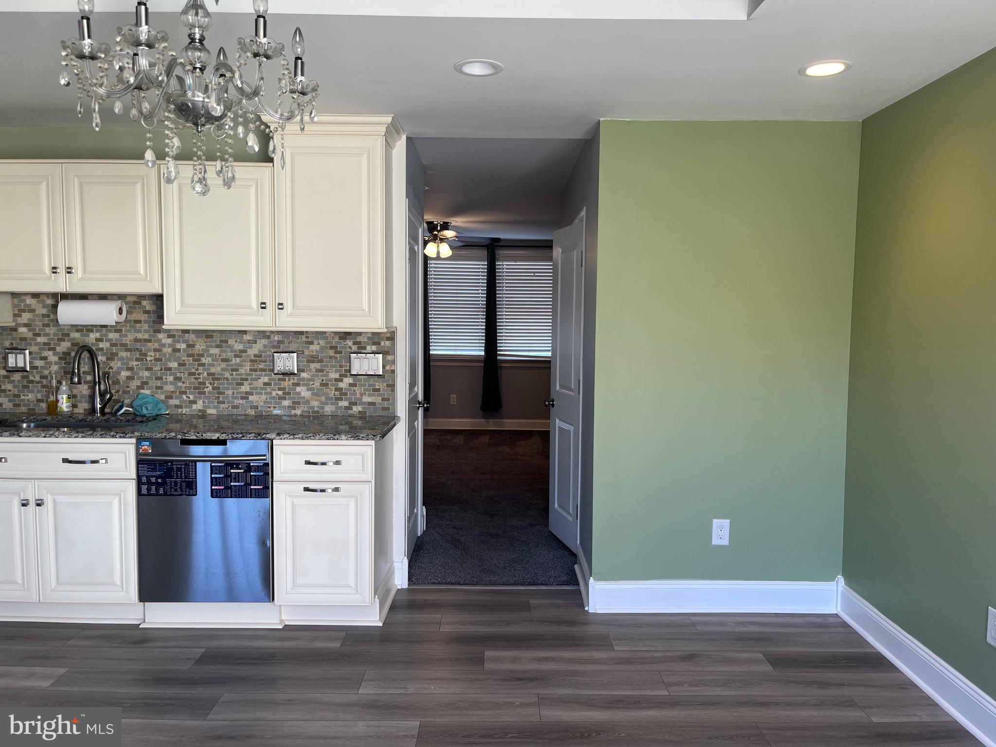 WALTON PARK - Residential