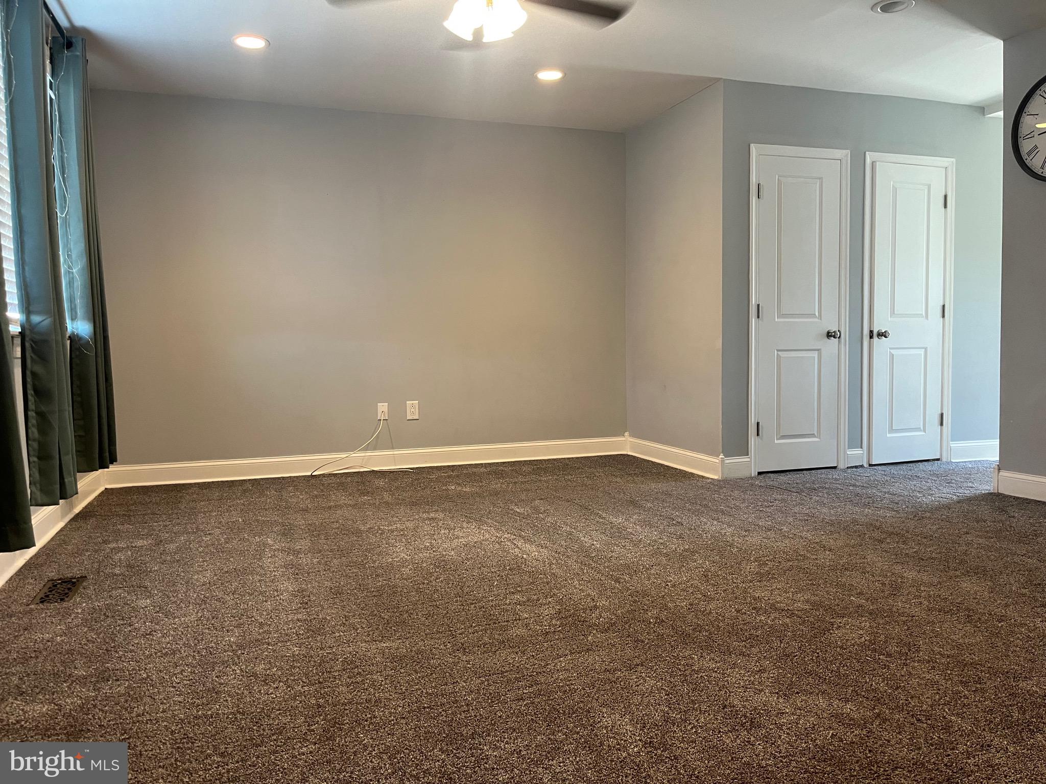 WALTON PARK - Residential