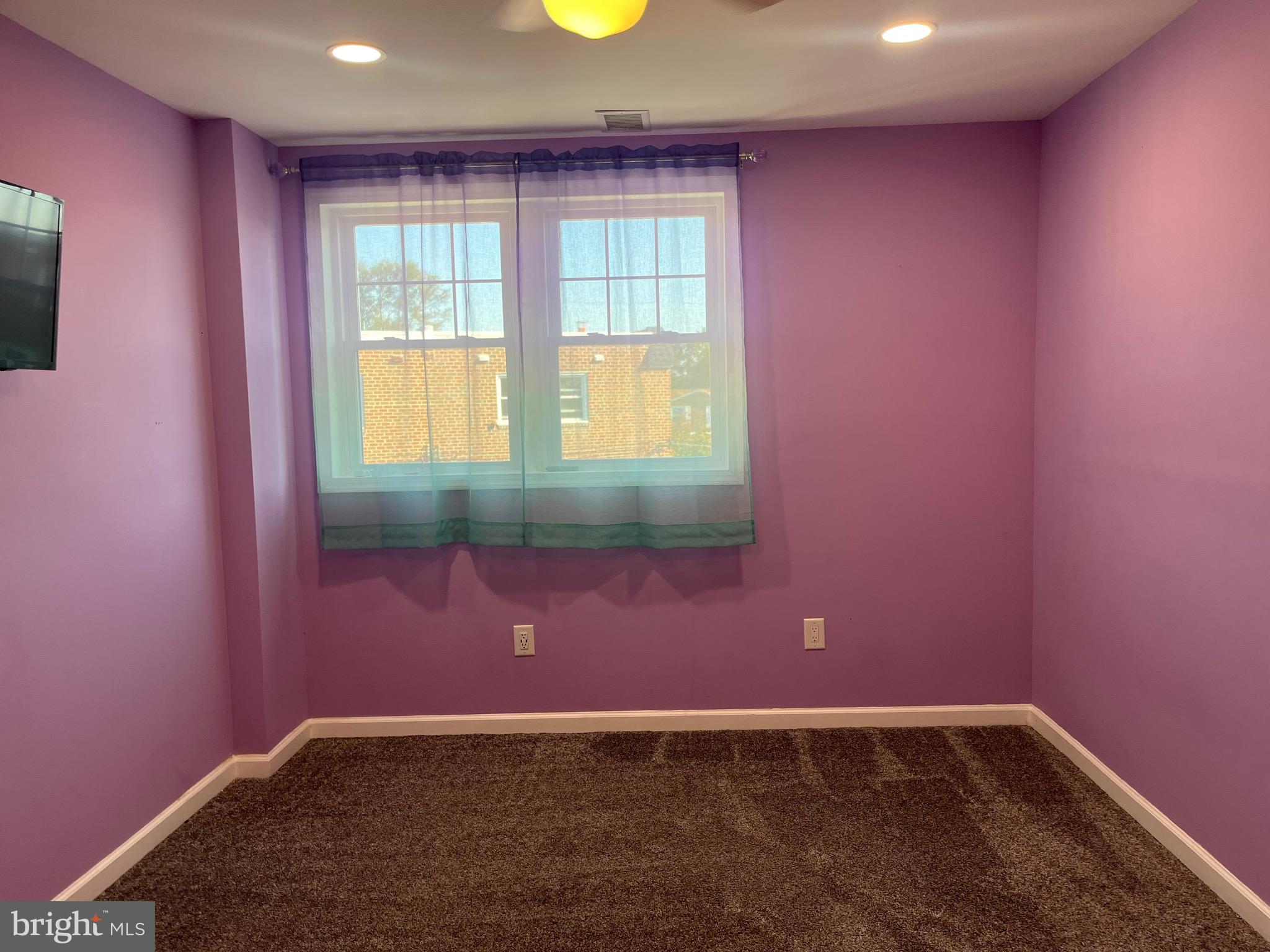 WALTON PARK - Residential