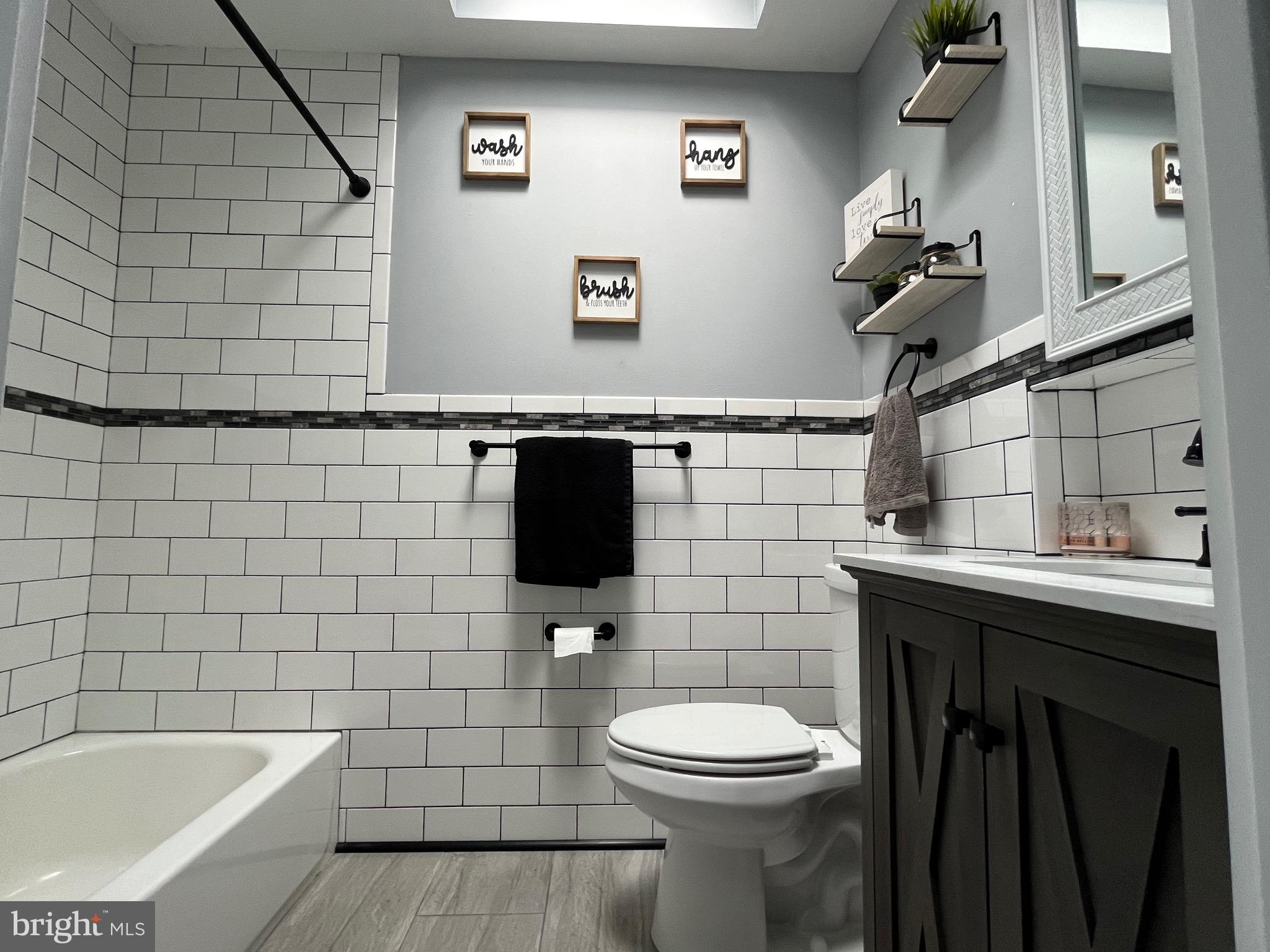 WALTON PARK - Residential