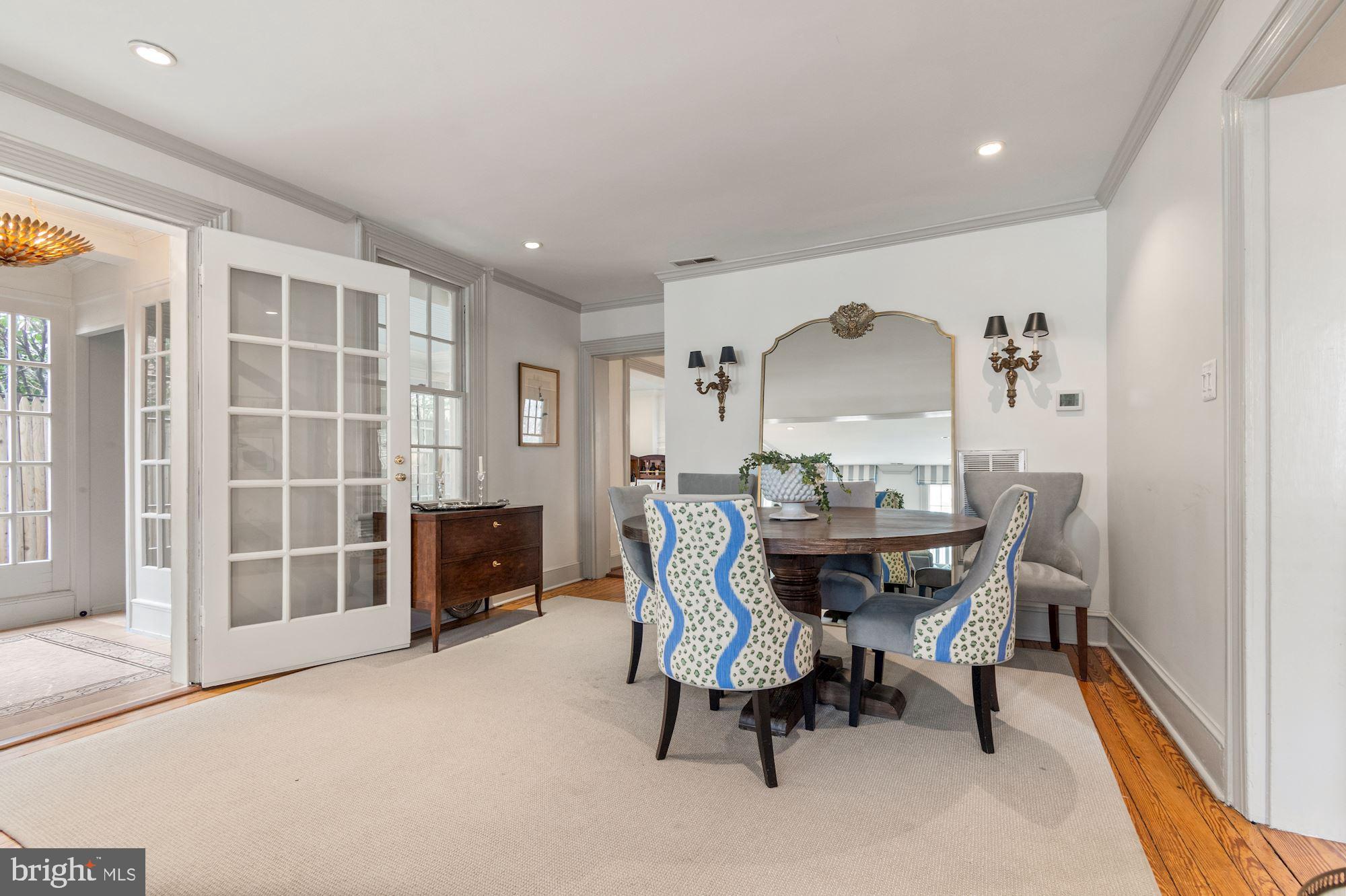 GEORGETOWN - Residential