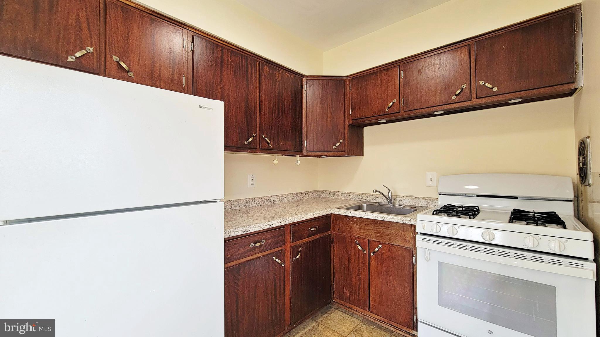 PENROSE - Residential Lease