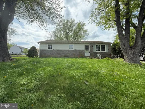 704 W Bridge Street, Parkesburg, PA 19365 - MLS#: PACT2096566
