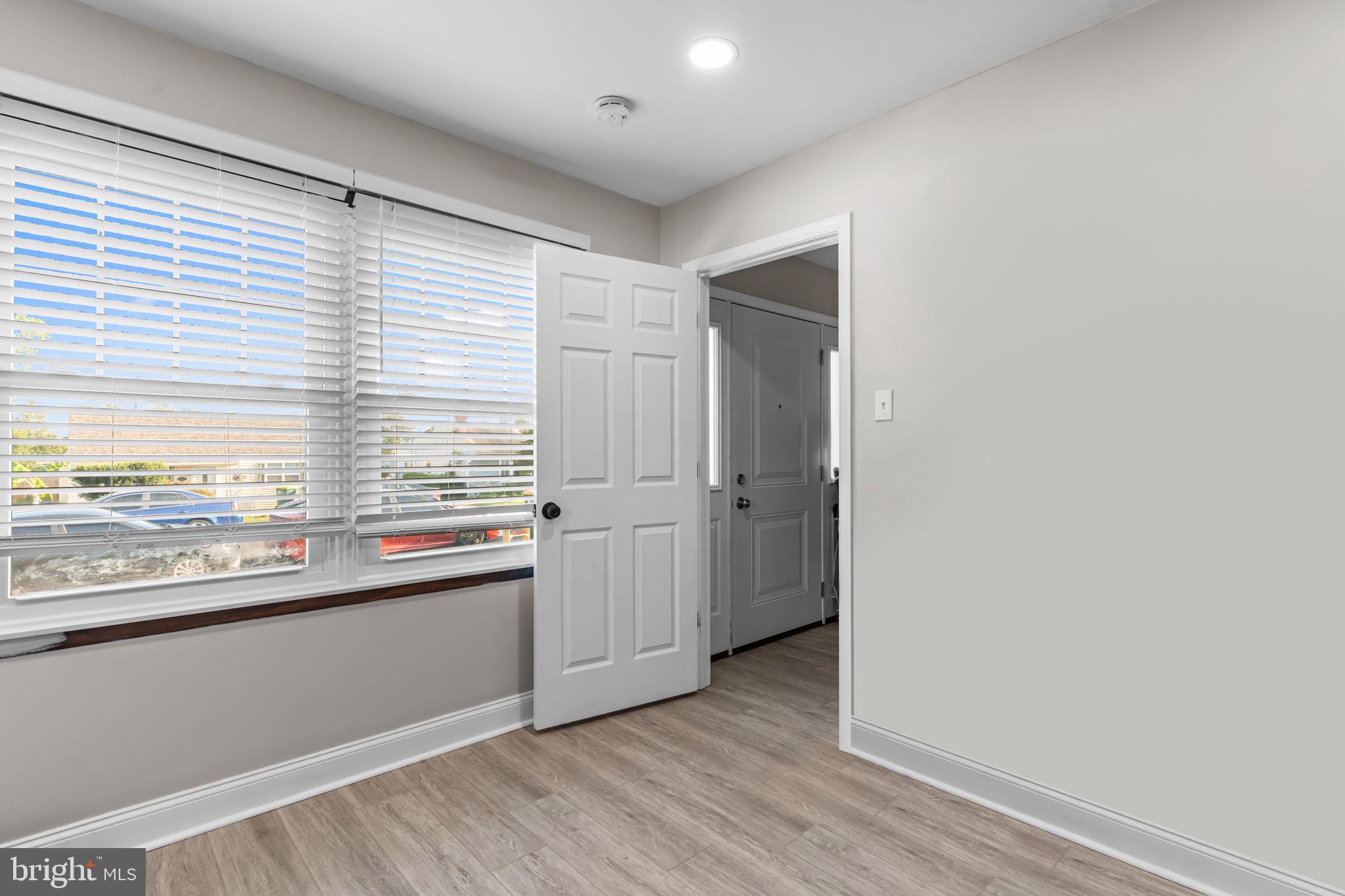 FAIRLESS HILLS - Residential Lease