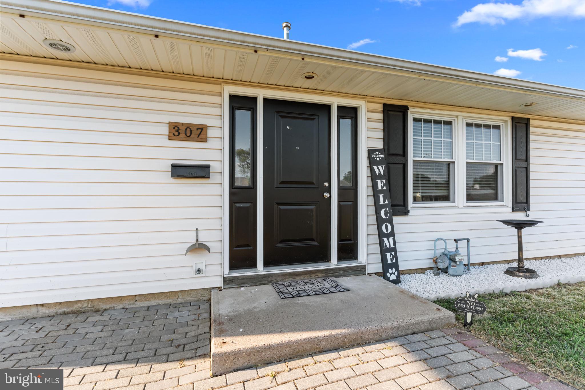 FAIRLESS HILLS - Residential Lease