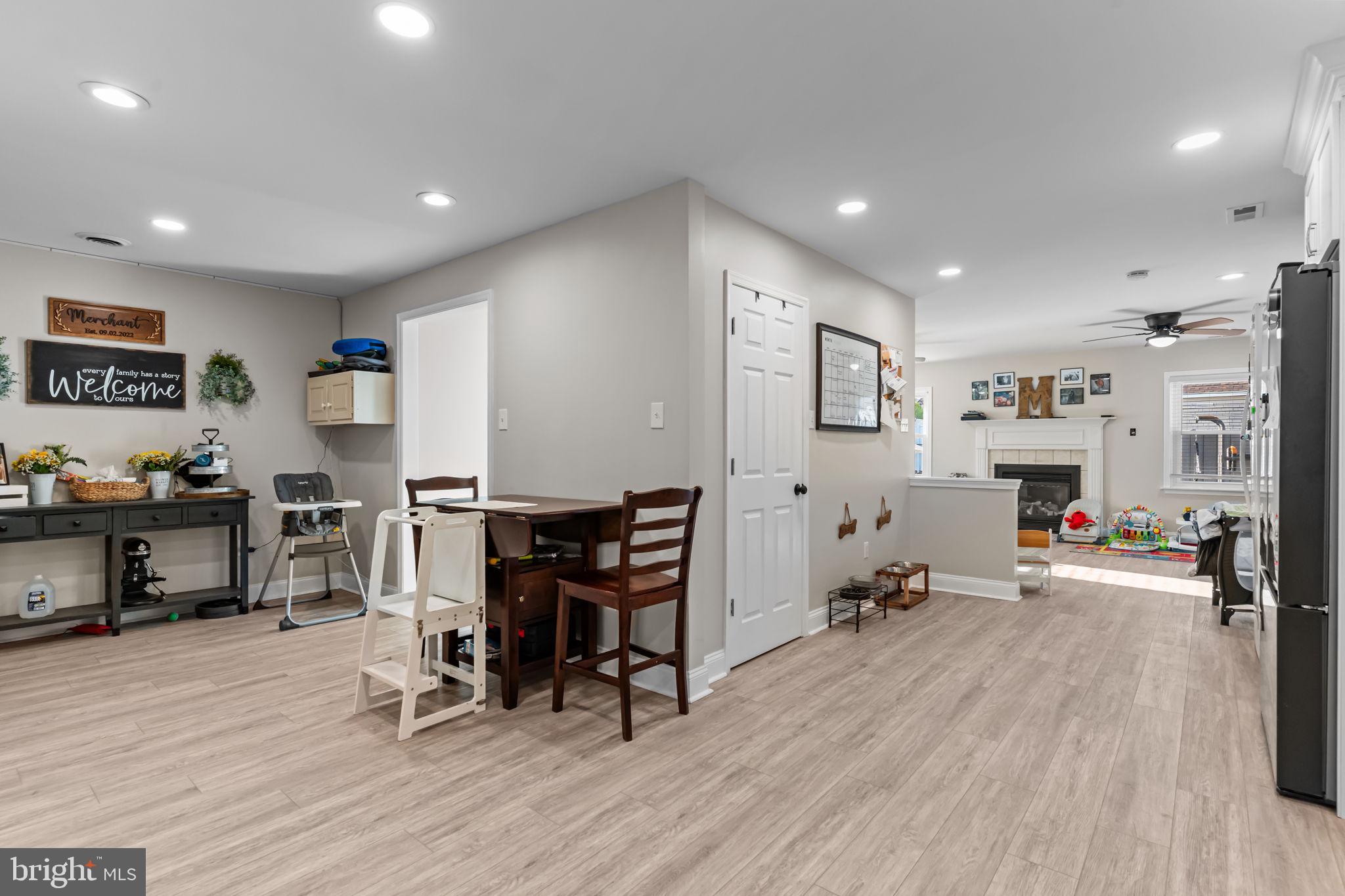 FAIRLESS HILLS - Residential Lease