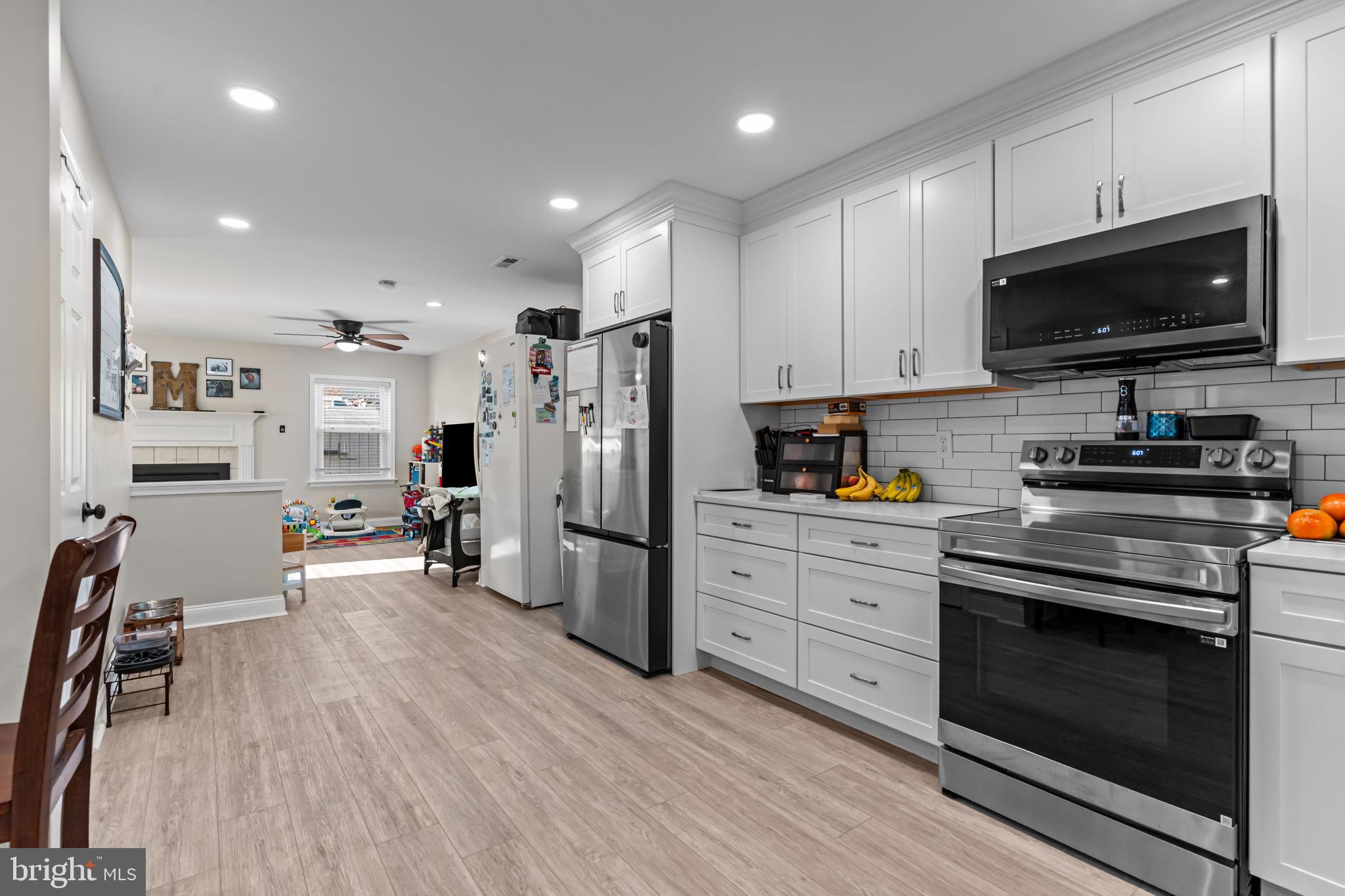 FAIRLESS HILLS - Residential Lease