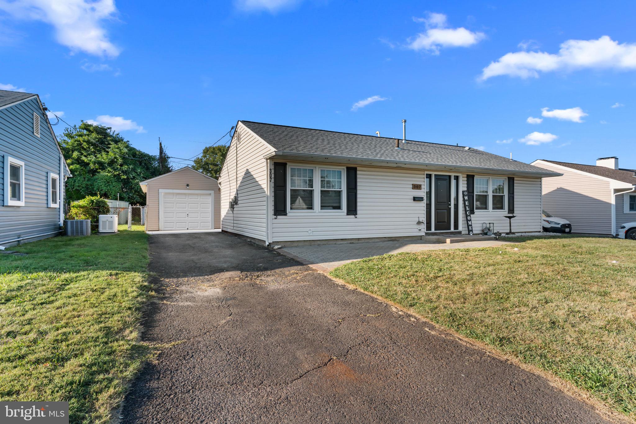 FAIRLESS HILLS - Residential Lease