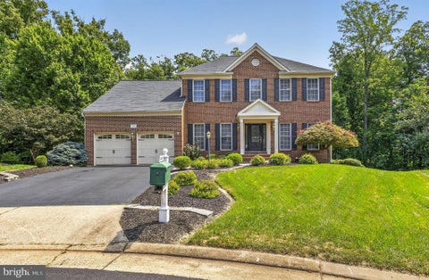Photo of 8121 Willingboro Court, GAINESVILLE, VA 20155 (MLS # VAPW2129162)