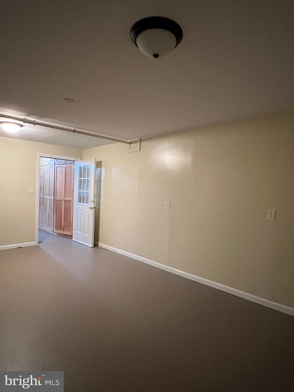 SKY-LIN PARK - Residential