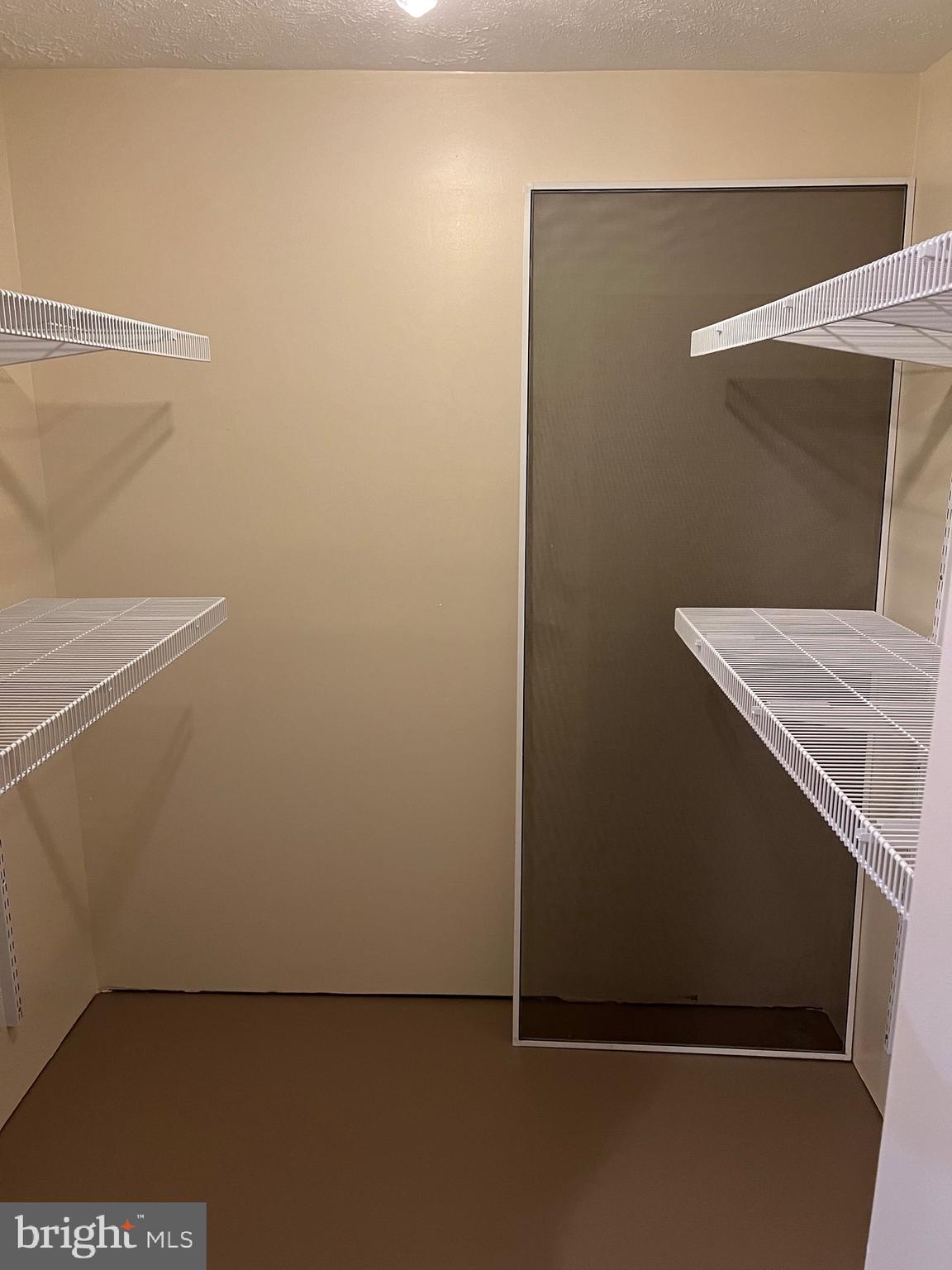 SKY-LIN PARK - Residential