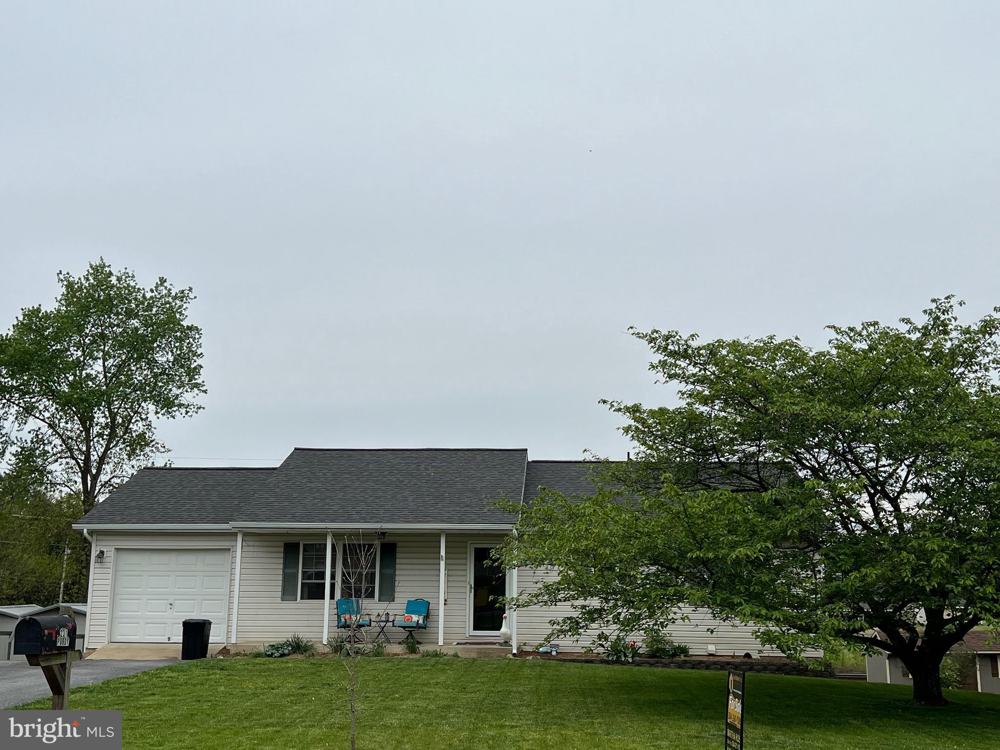 SKY-LIN PARK - Residential