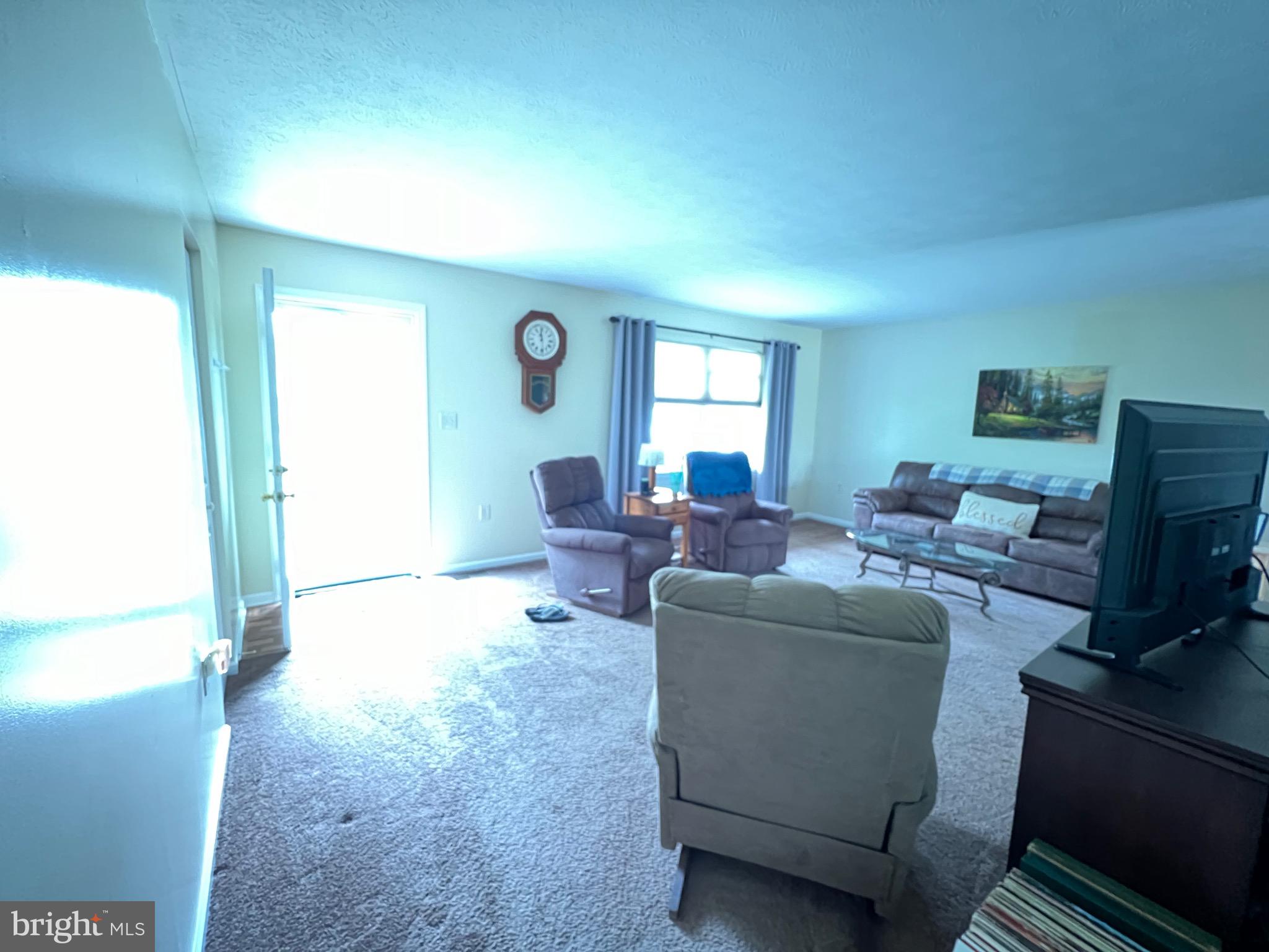 SKY-LIN PARK - Residential