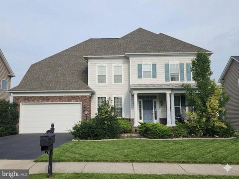 Photo of 11 Bradbury Way, STAFFORD, VA 22554 (MLS # VAST2053918)