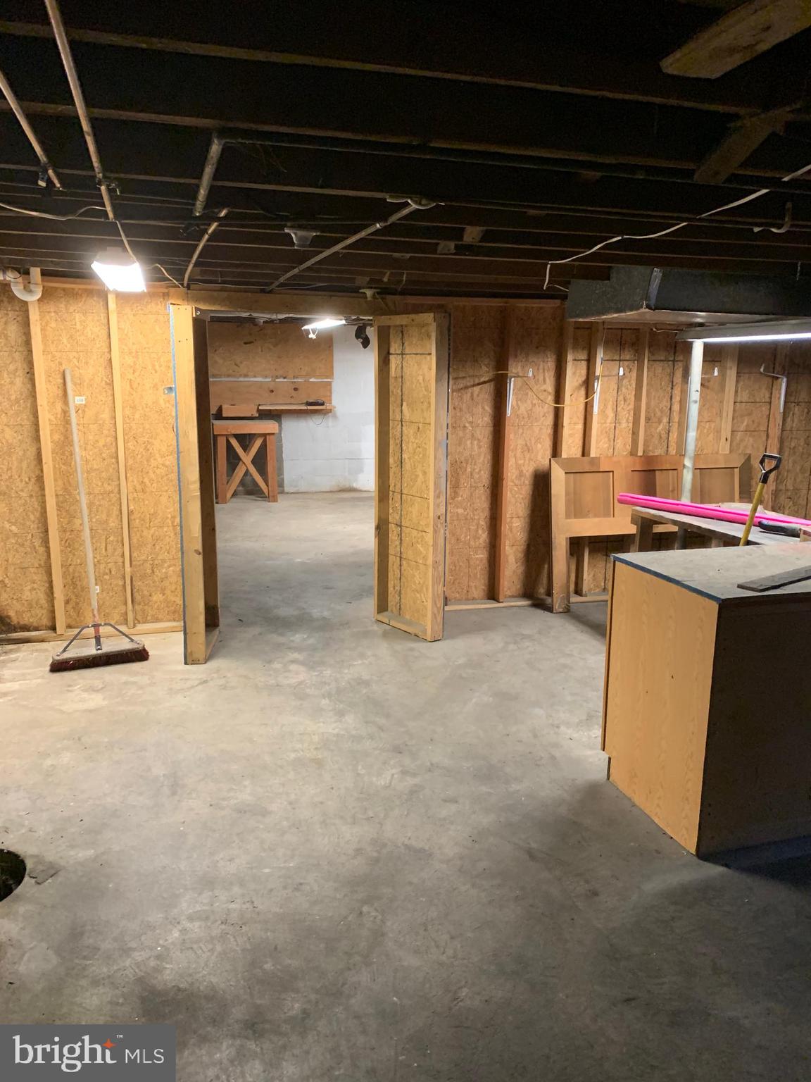 BUNKER HILL - Residential