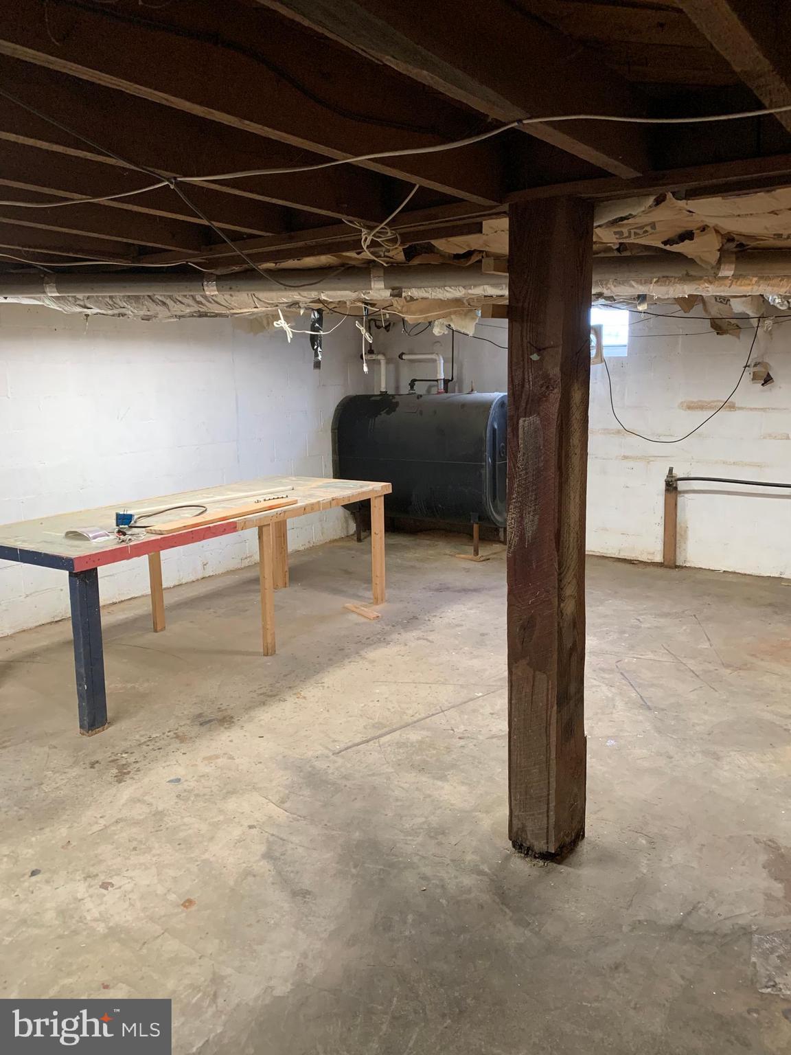 BUNKER HILL - Residential