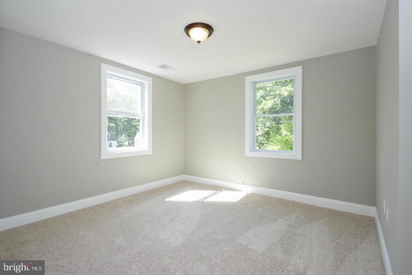 HOLLY SPRINGS - Residential