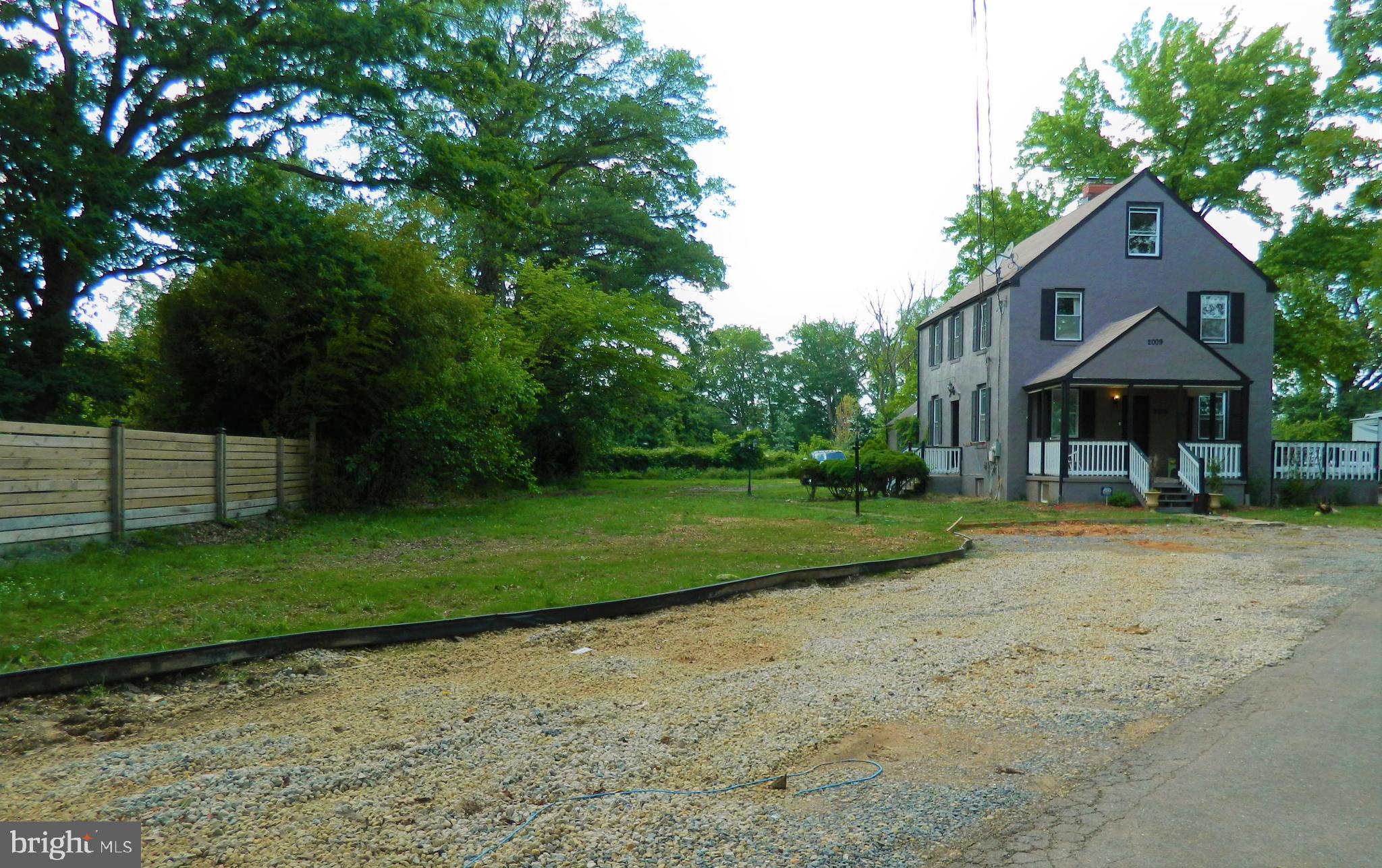 HOLLY SPRINGS - Residential