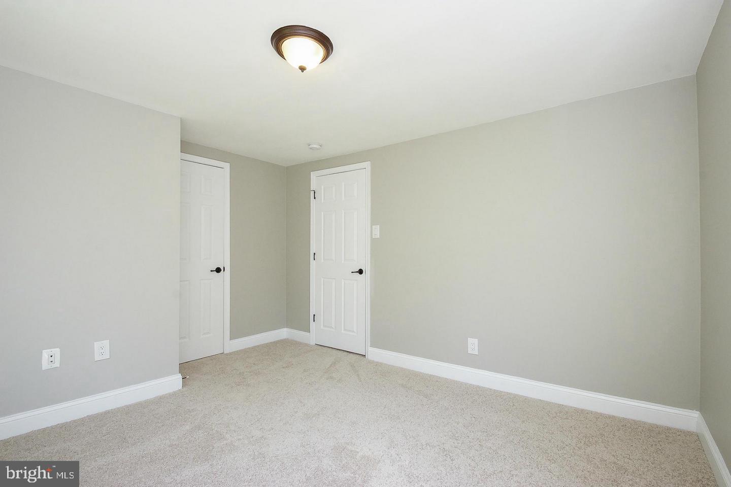 HOLLY SPRINGS - Residential