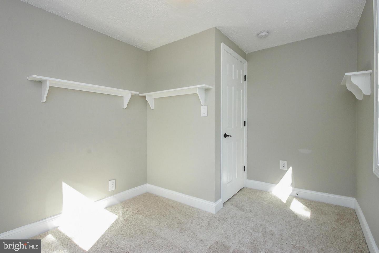 HOLLY SPRINGS - Residential