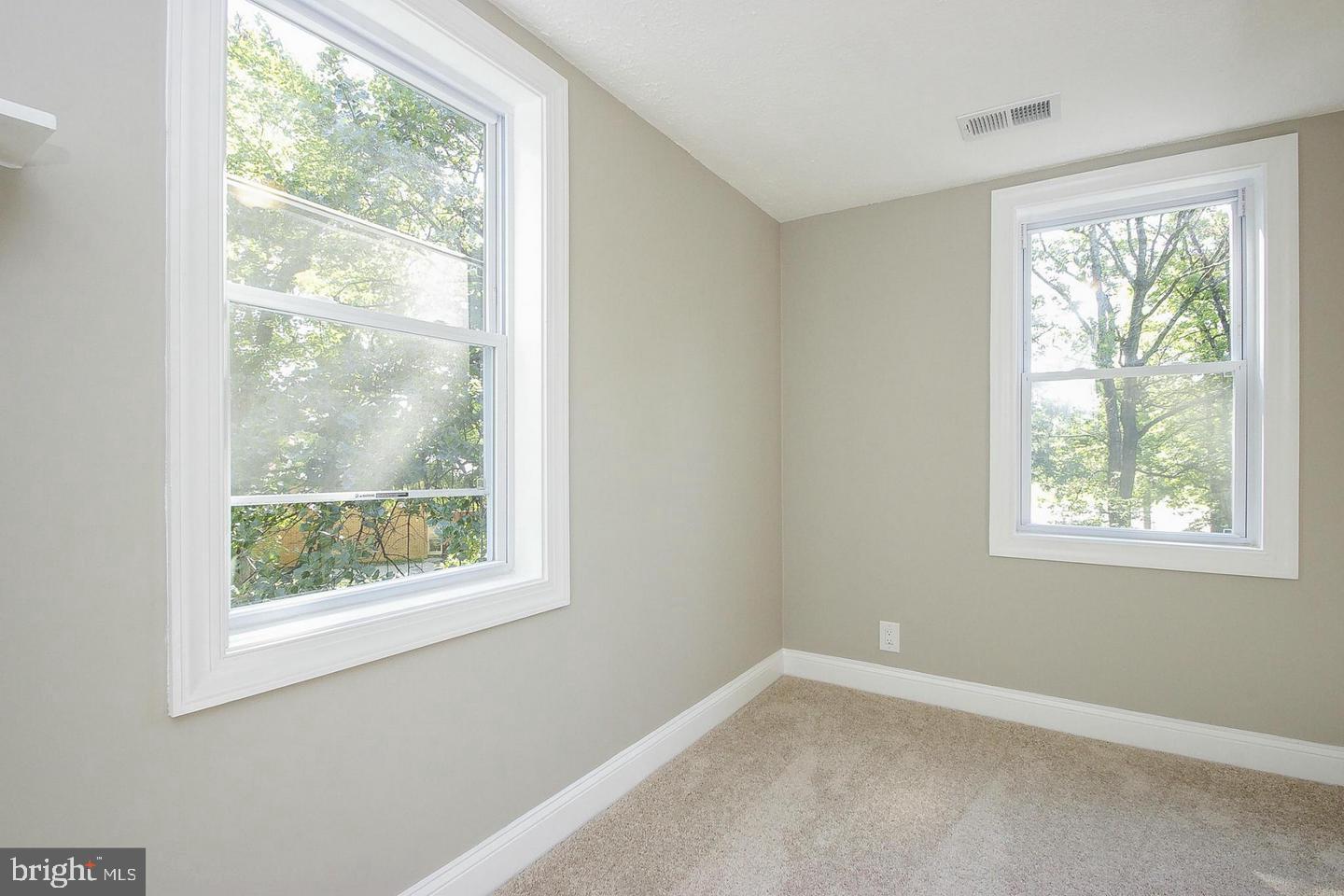 HOLLY SPRINGS - Residential