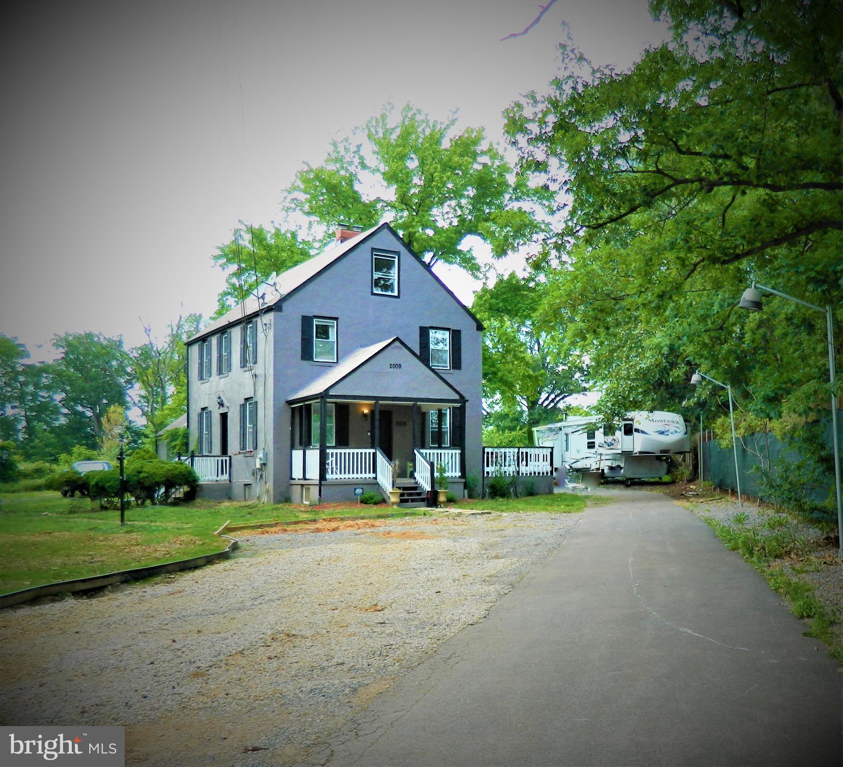 HOLLY SPRINGS - Residential