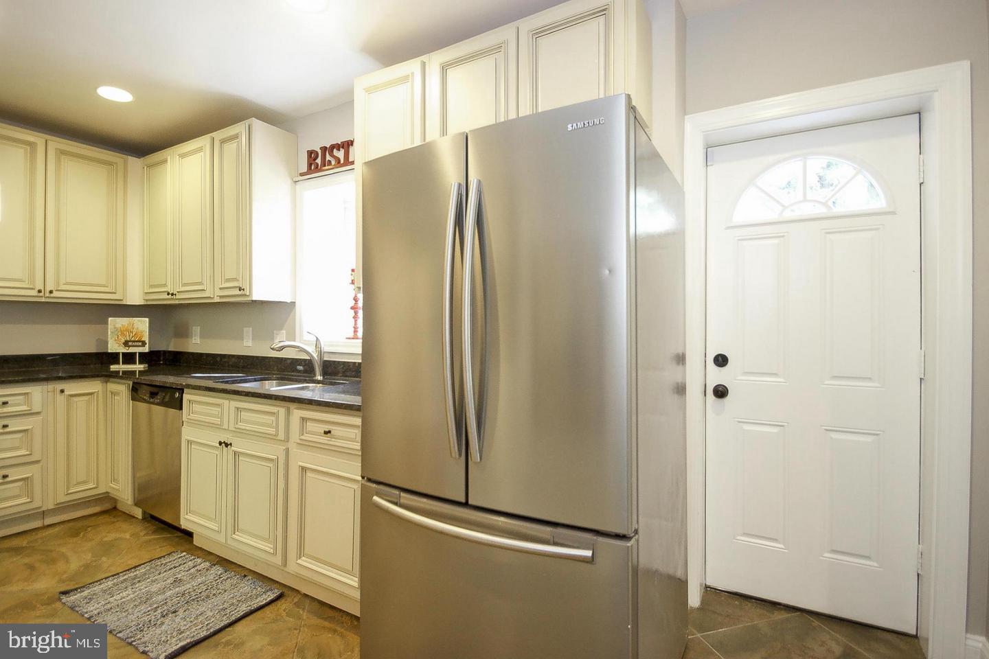 HOLLY SPRINGS - Residential