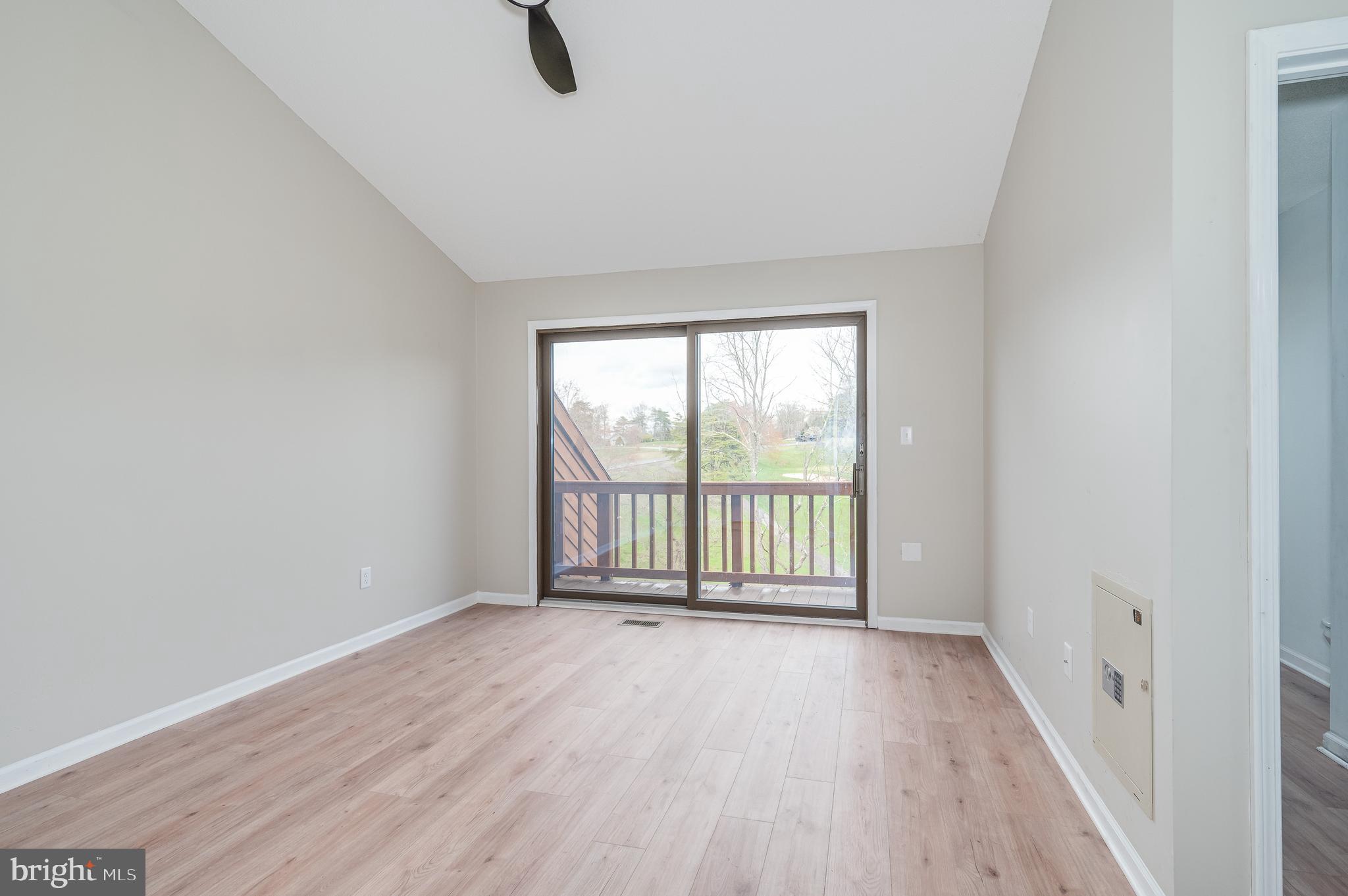 THE WOODS - Residential