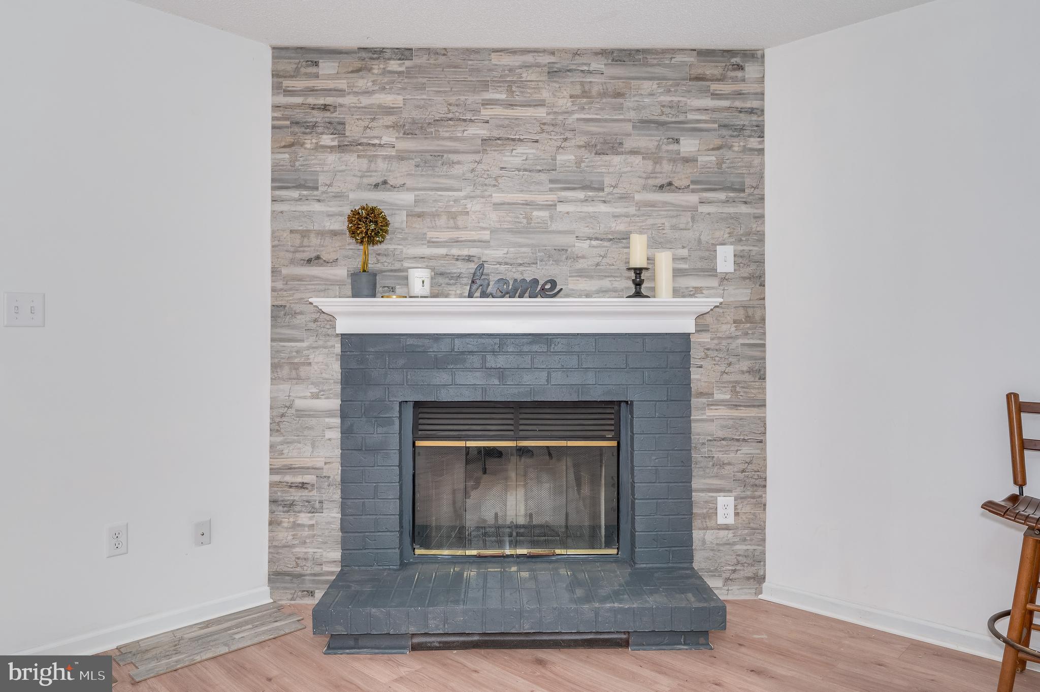 THE WOODS - Residential