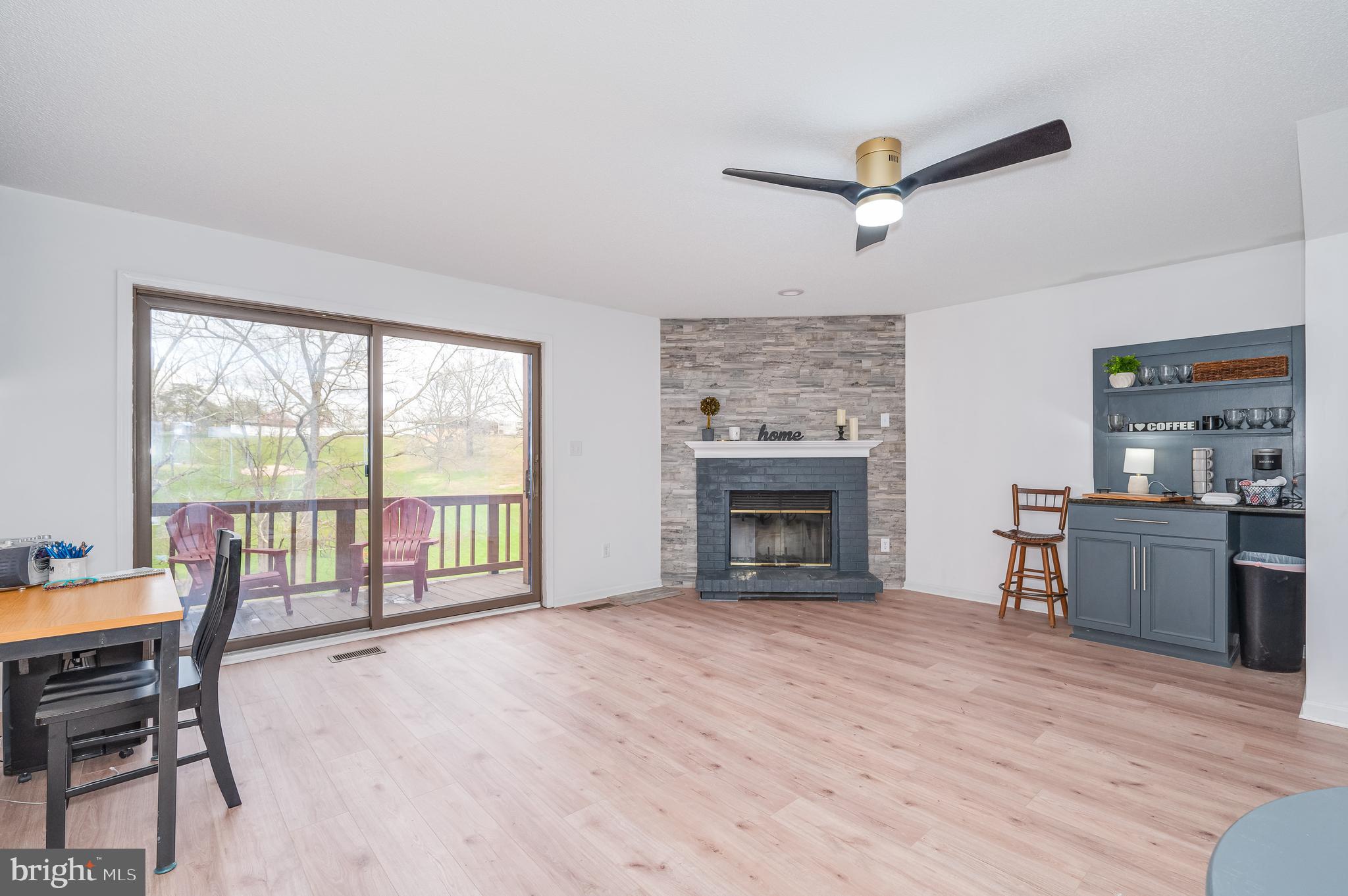 THE WOODS - Residential