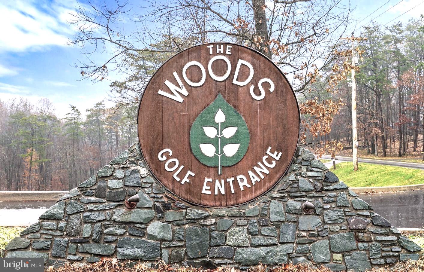 THE WOODS - Residential