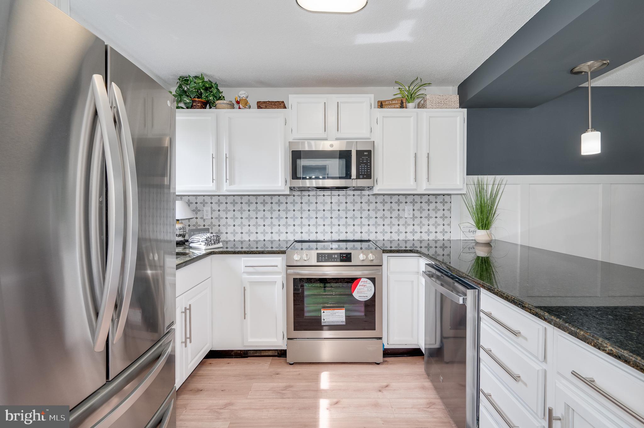 THE WOODS - Residential