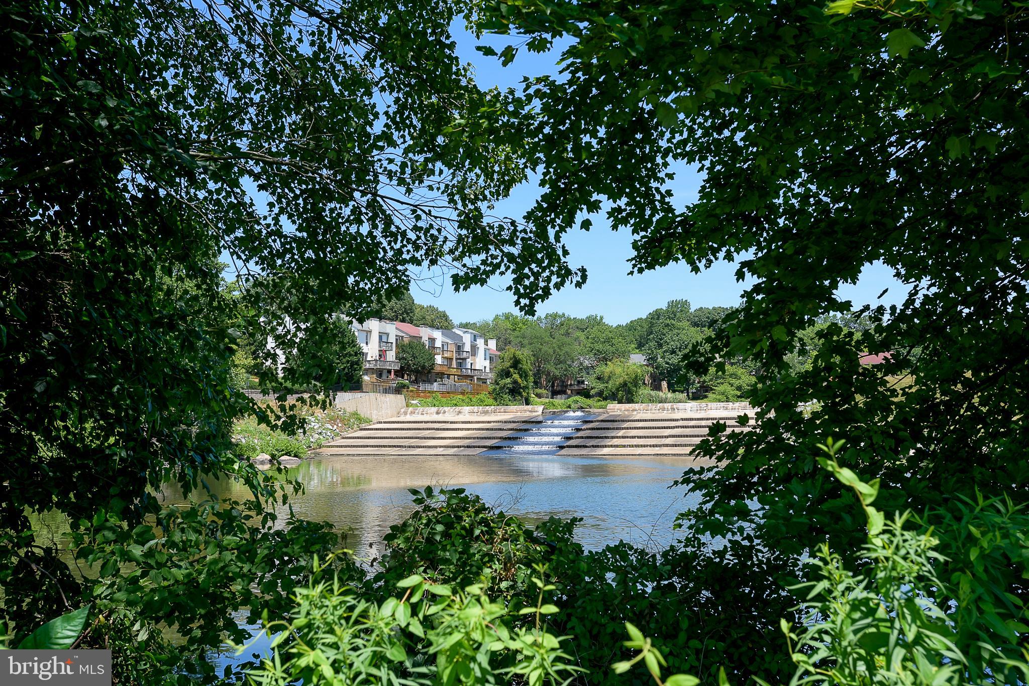 RUNNING BROOK - Residential